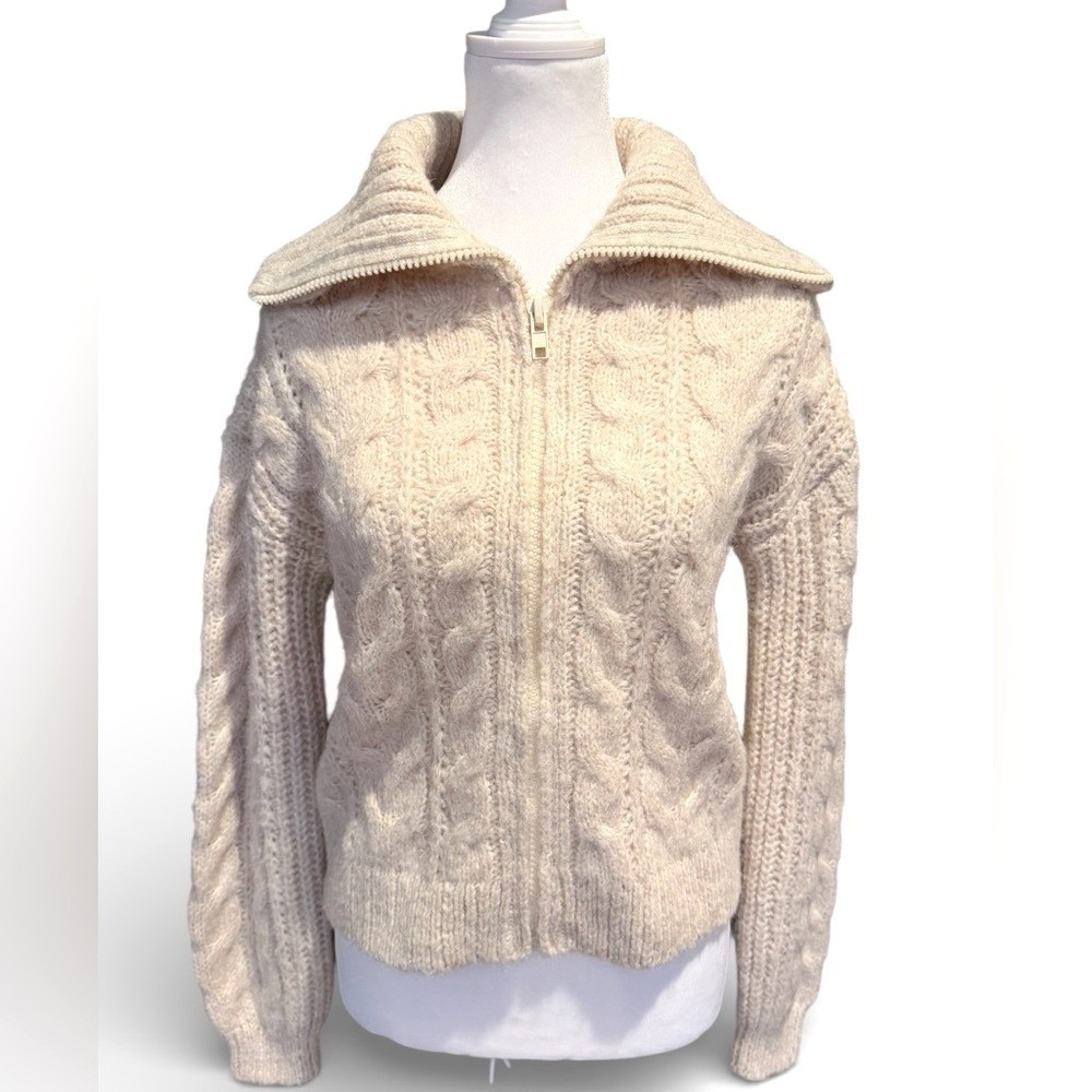 Heartloom Cream Cable Knit Zip Up Sweater‎ Cardigam XS NWT!